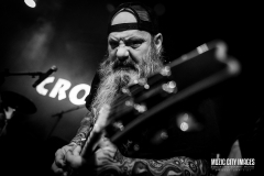 1_crowbar-2054